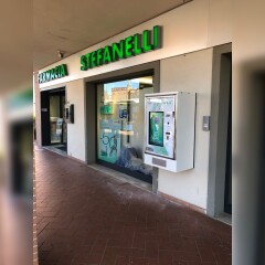 distributore-automatico-profilattici-evx-venus_farma_plus-12-e1562842465363