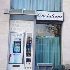 distributore-automatico-sigarette-evx_superluna_+plus (2)