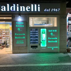 distributore-automatico-farmacie-evx-moon-farma_+plus (1)