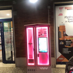 distributore-automatico-farmacie-evx-supermoon-farma_+plus (1)