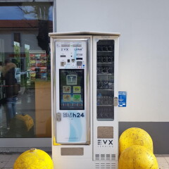 Distributore di sigarette EVX Luna +Plus con Friigo