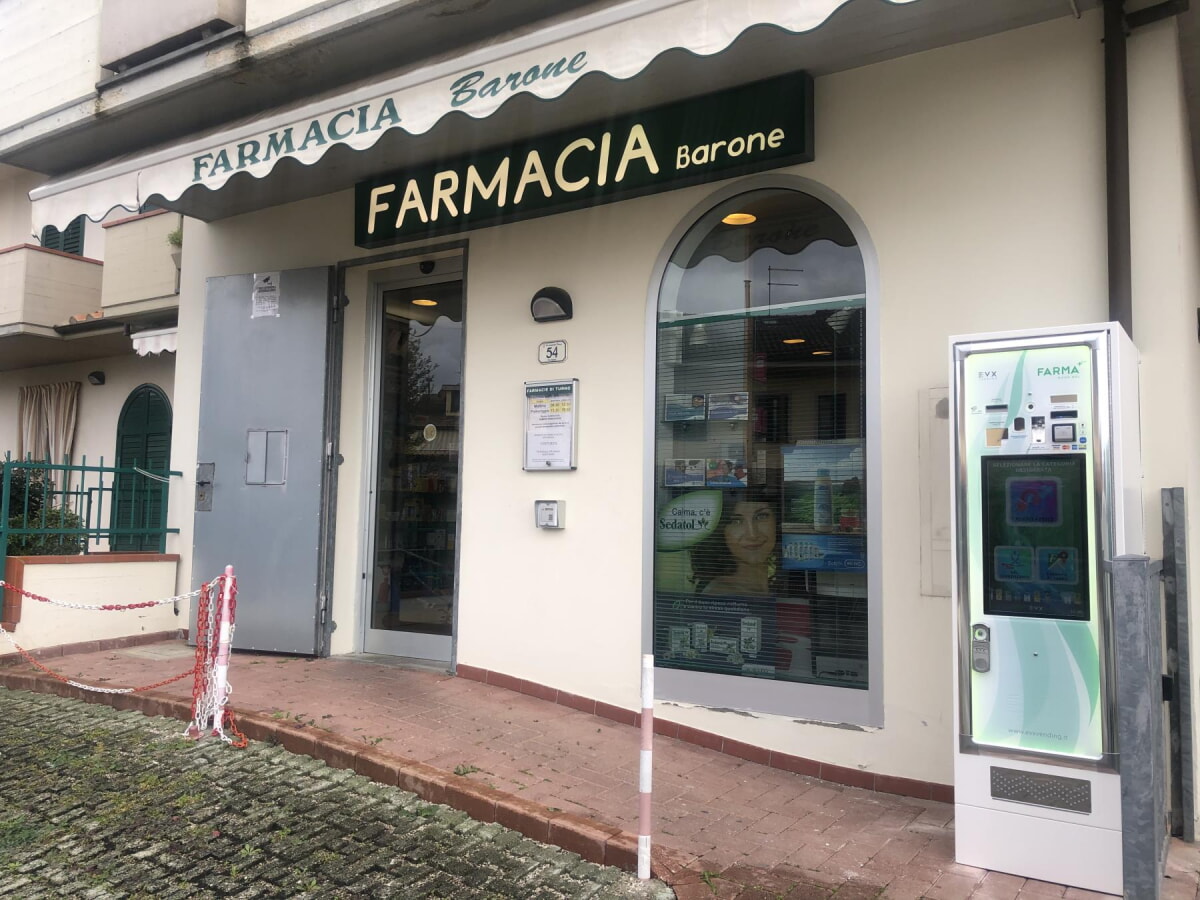 distributore-automatico-farmacie-evx_moon-farma_+plus